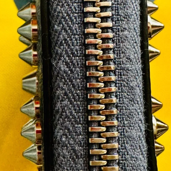 Wallet - Picture 8 of 13